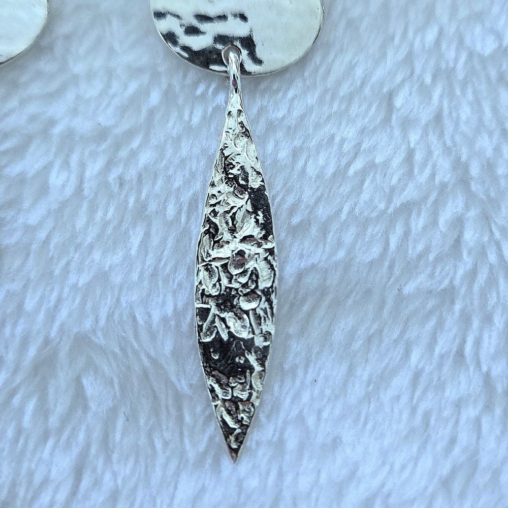 Noa Zuman Silver🤍 Hammered🔨 Geometric📐 Dangle Earrings - Picture 10 of 15